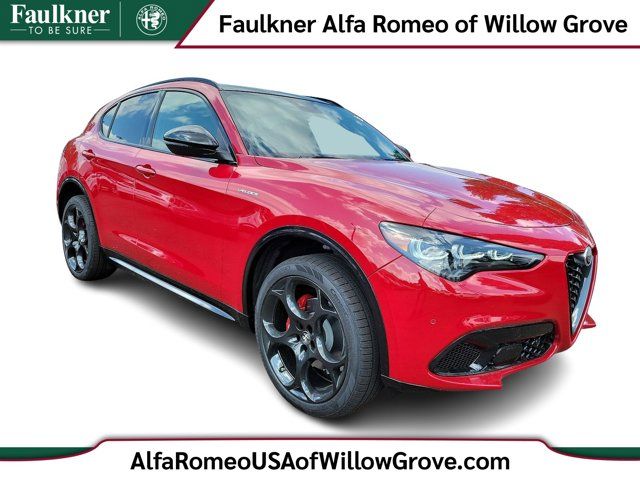 2024 Alfa Romeo Stelvio Veloce