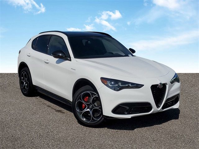 2024 Alfa Romeo Stelvio Veloce