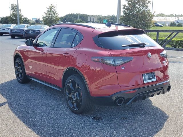 2024 Alfa Romeo Stelvio Veloce