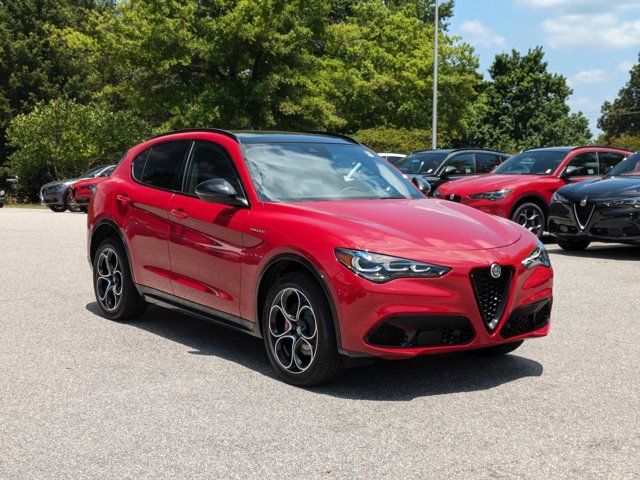 2024 Alfa Romeo Stelvio Veloce