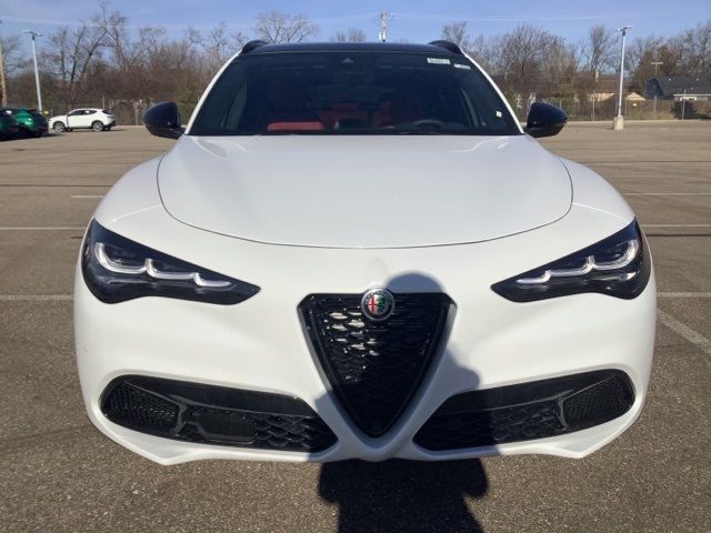 2024 Alfa Romeo Stelvio Veloce