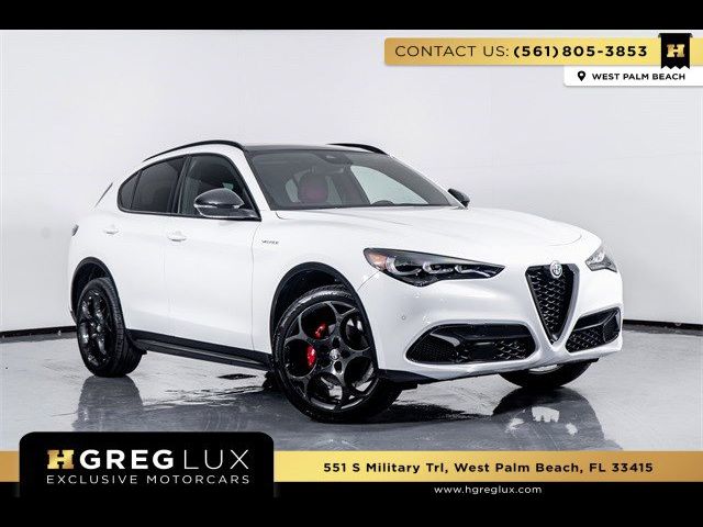 2024 Alfa Romeo Stelvio Veloce