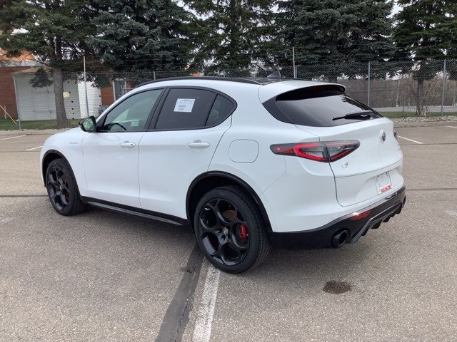 2024 Alfa Romeo Stelvio Veloce