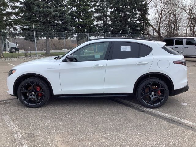 2024 Alfa Romeo Stelvio Veloce