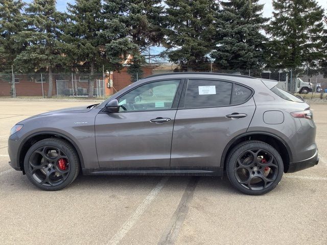 2024 Alfa Romeo Stelvio Veloce