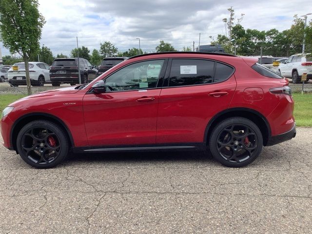 2024 Alfa Romeo Stelvio Veloce