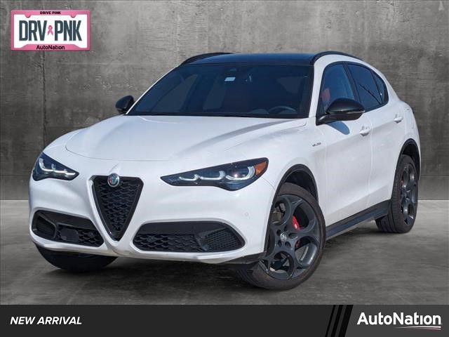 2024 Alfa Romeo Stelvio Veloce