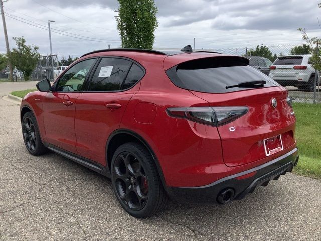 2024 Alfa Romeo Stelvio Veloce