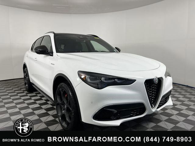 2024 Alfa Romeo Stelvio Veloce