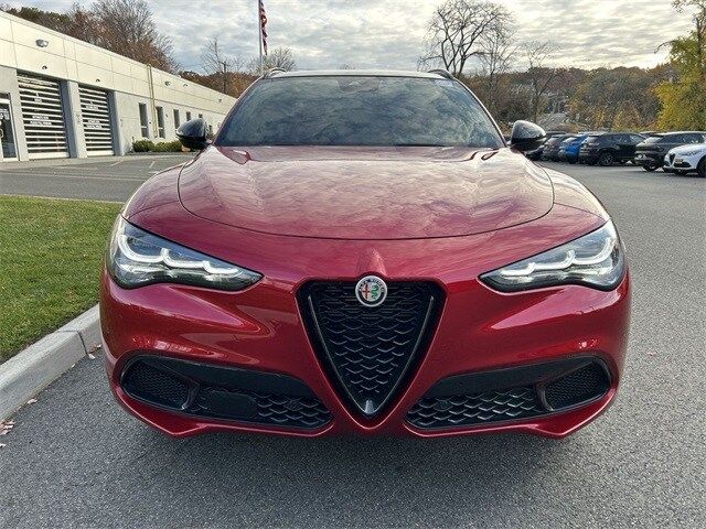 2024 Alfa Romeo Stelvio Veloce