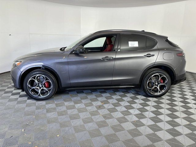 2024 Alfa Romeo Stelvio Veloce