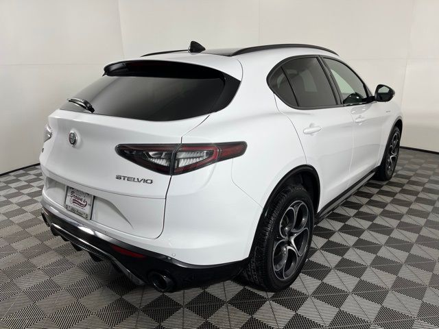 2024 Alfa Romeo Stelvio Veloce