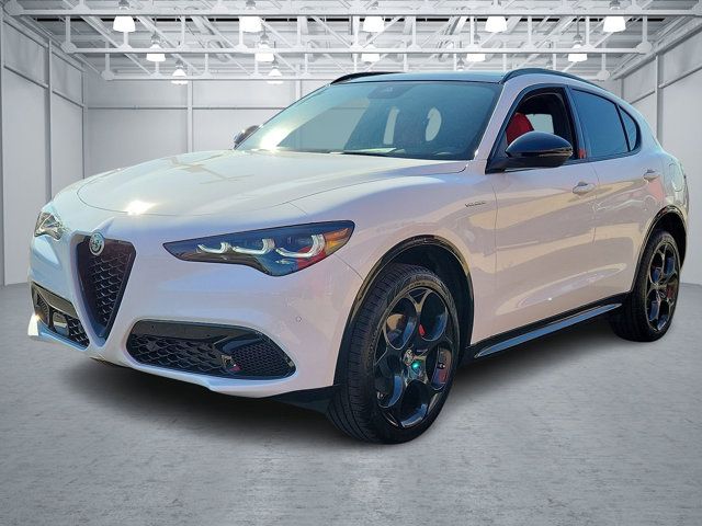 2024 Alfa Romeo Stelvio Veloce