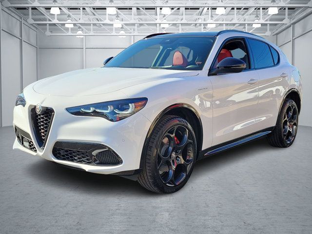 2024 Alfa Romeo Stelvio Veloce