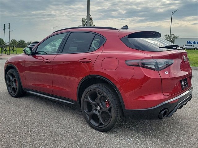 2024 Alfa Romeo Stelvio Veloce