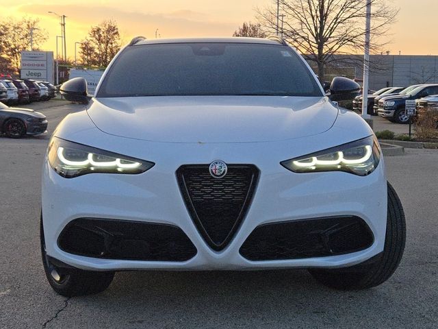 2024 Alfa Romeo Stelvio Veloce