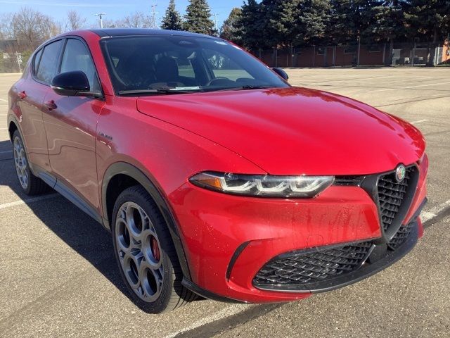 2024 Alfa Romeo Tonale Veloce