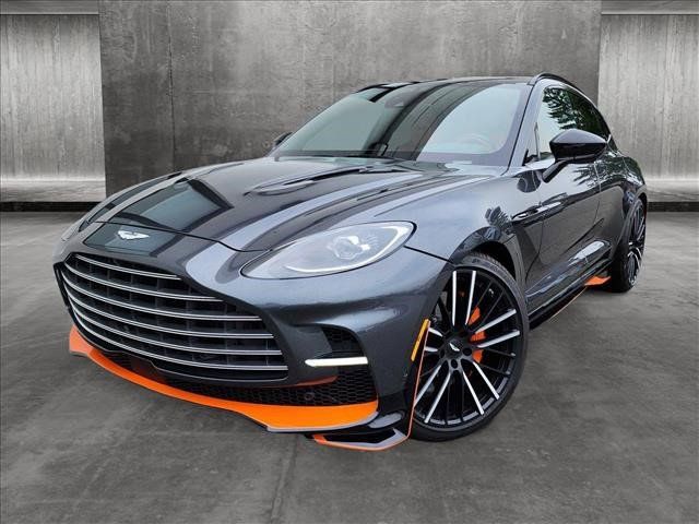 2024 Aston Martin DBX 707