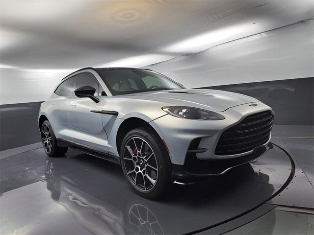 2024 Aston Martin DBX 707