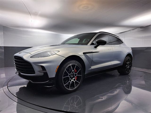 2024 Aston Martin DBX 707