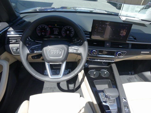 2024 Audi A5 Cabriolet S line Premium Plus