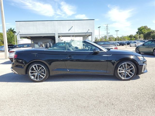 2024 Audi A5 Cabriolet S line Premium Plus