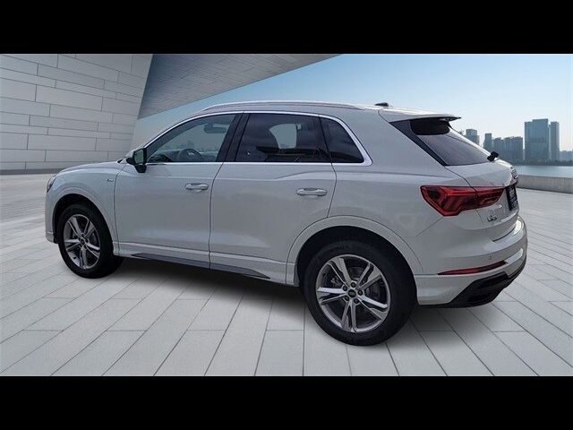 2024 Audi Q3 S Line Premium