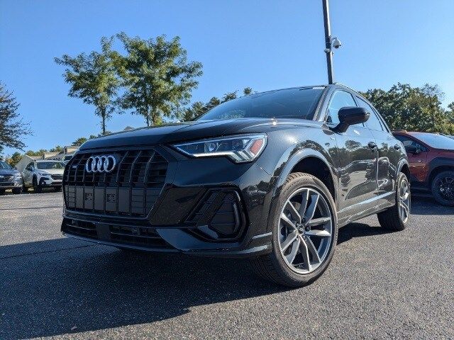 2024 Audi Q3 S Line Premium