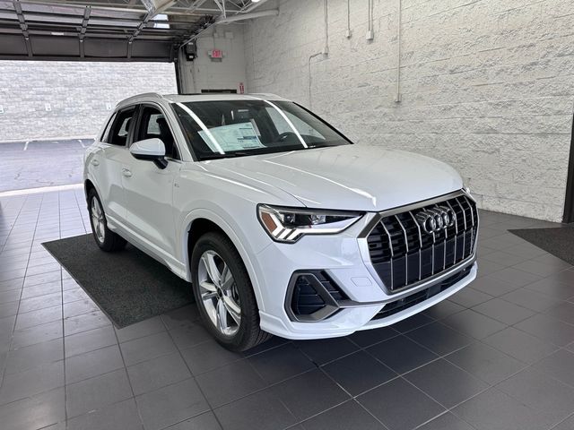 2024 Audi Q3 S Line Premium