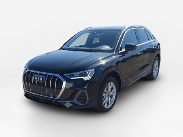2024 Audi Q3 S Line Premium