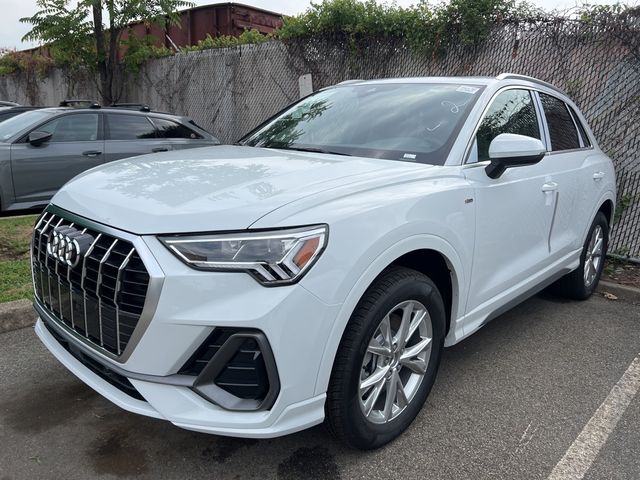 2024 Audi Q3 S Line Premium