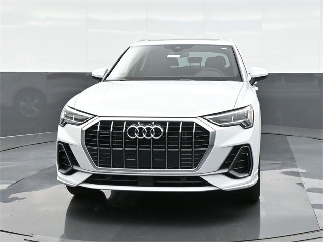 2024 Audi Q3 S Line Premium