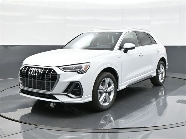 2024 Audi Q3 S Line Premium