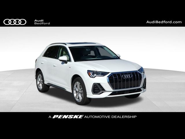 2024 Audi Q3 S Line Premium