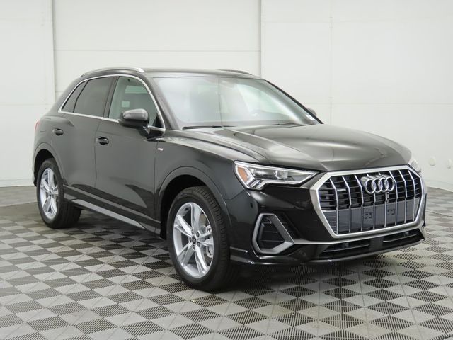 2024 Audi Q3 S Line Premium