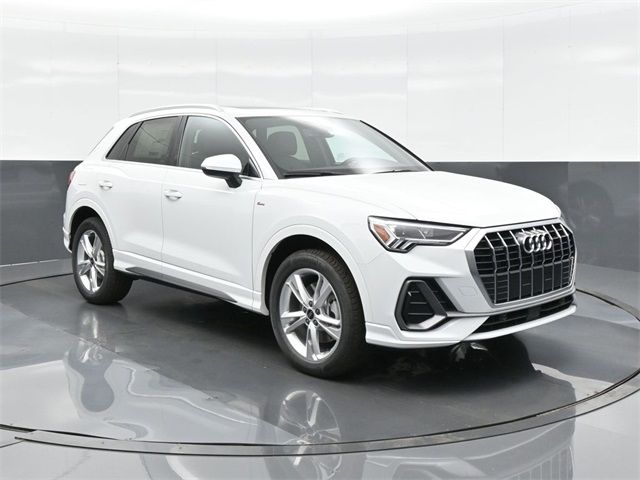 2024 Audi Q3 S Line Premium