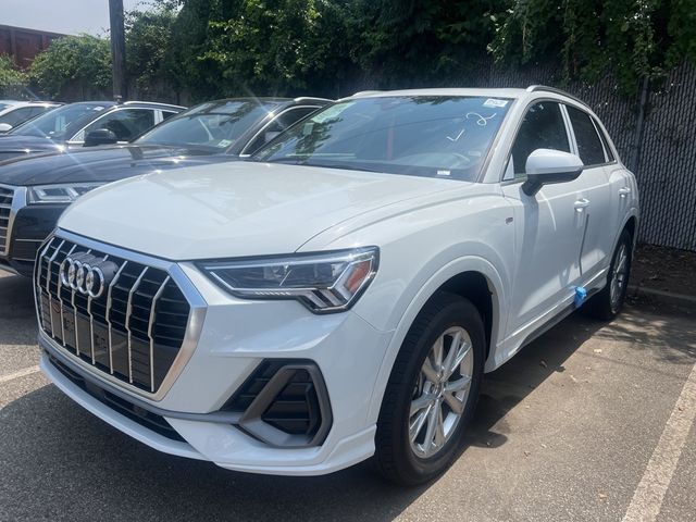 2024 Audi Q3 S Line Premium