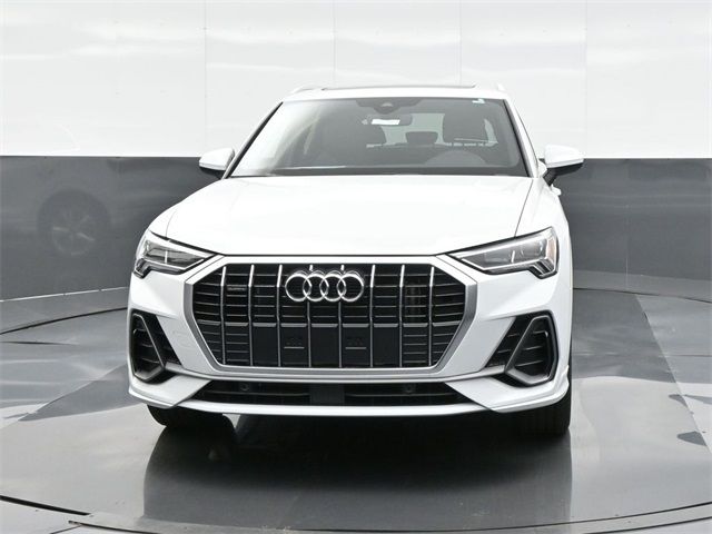 2024 Audi Q3 S Line Premium