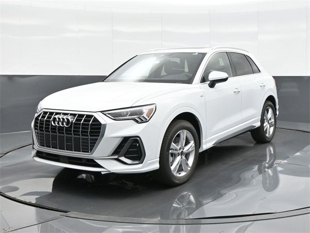 2024 Audi Q3 S Line Premium