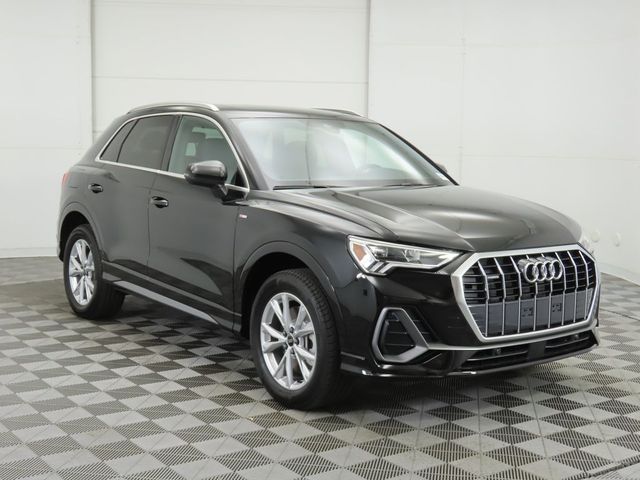 2024 Audi Q3 S Line Premium