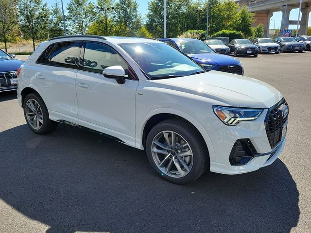 2024 Audi Q3 S Line Premium