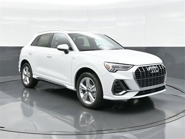 2024 Audi Q3 S Line Premium