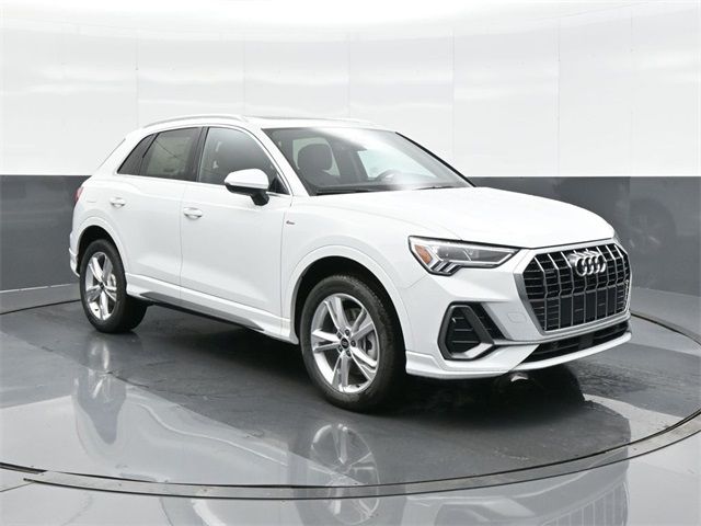 2024 Audi Q3 S Line Premium