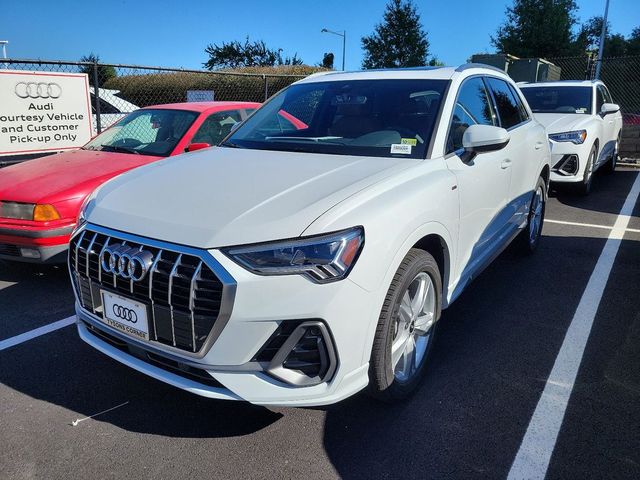 2024 Audi Q3 S Line Premium