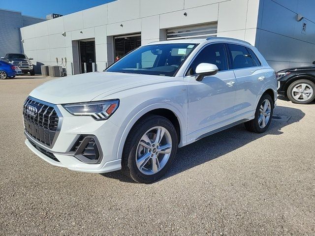 2024 Audi Q3 S Line Premium