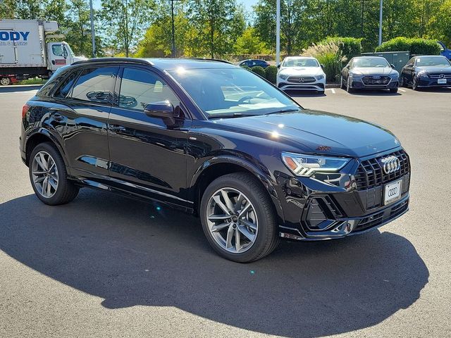 2024 Audi Q3 S Line Premium