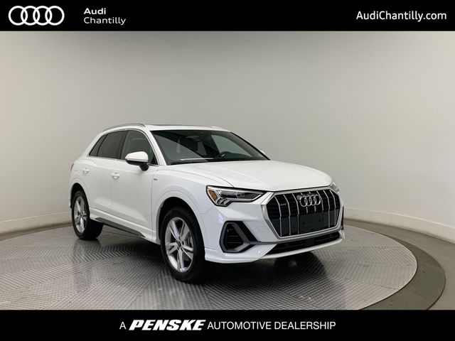 2024 Audi Q3 S Line Premium