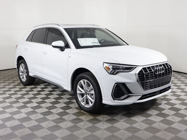 2024 Audi Q3 S Line Premium