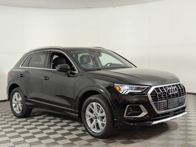 2024 Audi Q3 Premium