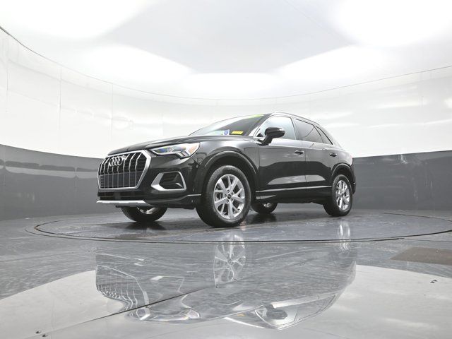 2024 Audi Q3 Premium